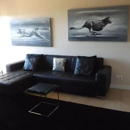 Holiday Ocean View Residences Patroves
